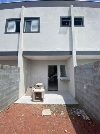 Imagem Sobrado com 2 Quartos à Venda, 70 m² em Parque Balneário Maria Helena - Caraguatatuba Imagem Sobrado com 2 Quartos à Venda, 70 m² em Parque Balneário Maria Helena - Caraguatatuba