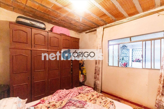 Imagem Casa com 2 Quartos à Venda, 360 m² em Riacho Das Pedras - Contagem