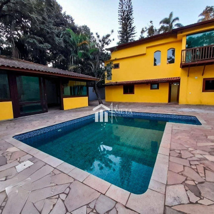 Imóvel com 4 Quartos à Venda, 350 m² em Parque Petrópolis - Mairiporã