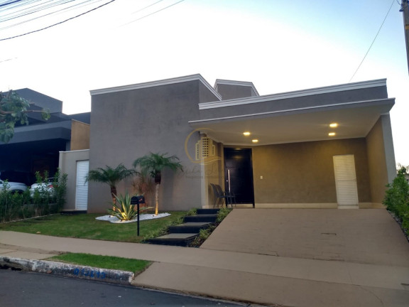 Casa com 3 Quartos à Venda, 218 m² em Loteamento Recanto Do Lago - São José Do Rio Preto