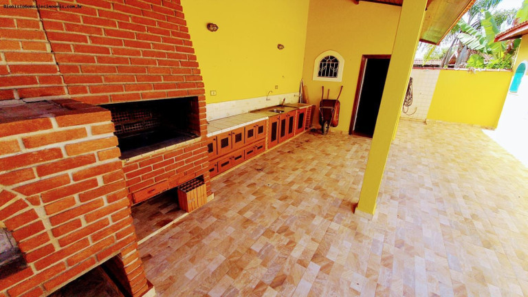 Imagem Casa com 3 Quartos à Venda, 172 m² em Balneário Flórida - Peruíbe Imagem Casa com 3 Quartos à Venda, 172 m² em Balneário Flórida - Peruíbe