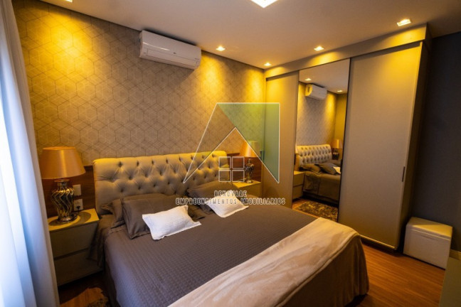Imagem Sobrado com 3 Quartos à Venda, 375 m² em Residencial Alto Do Castelo - Ribeirão Preto