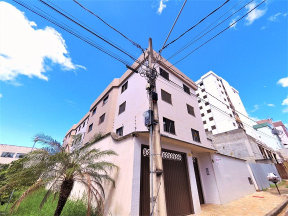 Apartamento com 3 Quartos para Alugar, 86 m² em Medicina - Pouso Alegre