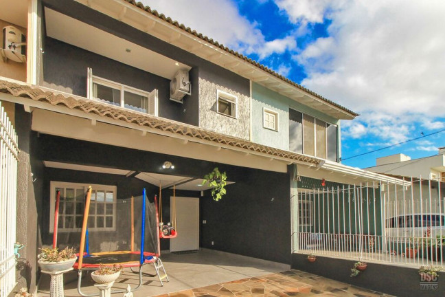 Imagem Casa de Condomínio com 3 Quartos à Venda, 122 m² em Hípica - Porto Alegre