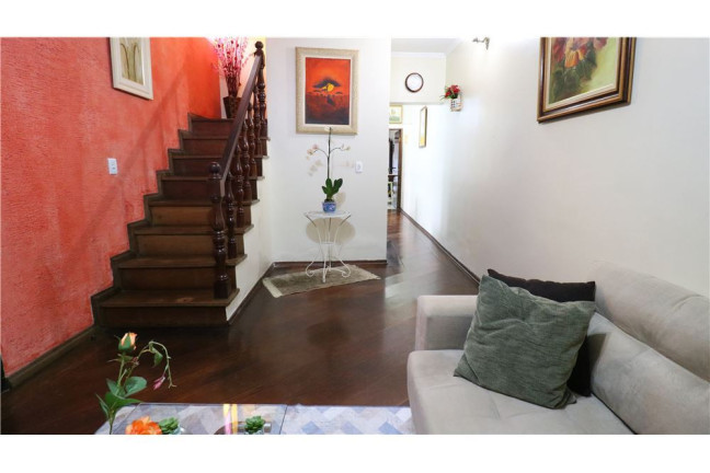 Imagem Casa com 3 Quartos à Venda,  em Jardim Bom Refúgio - São Paulo