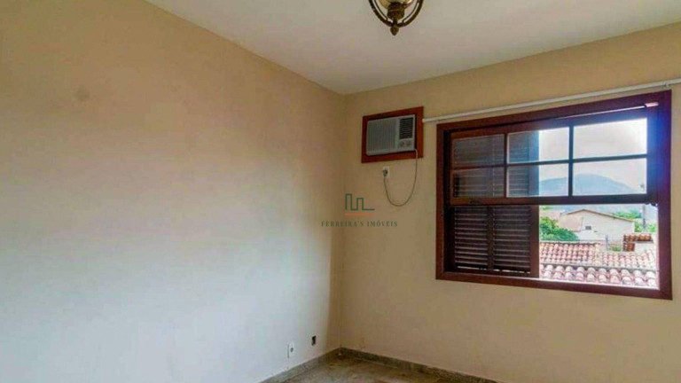 Imagem Casa com 4 Quartos à Venda, 240 m² em Itaipu - Niterói