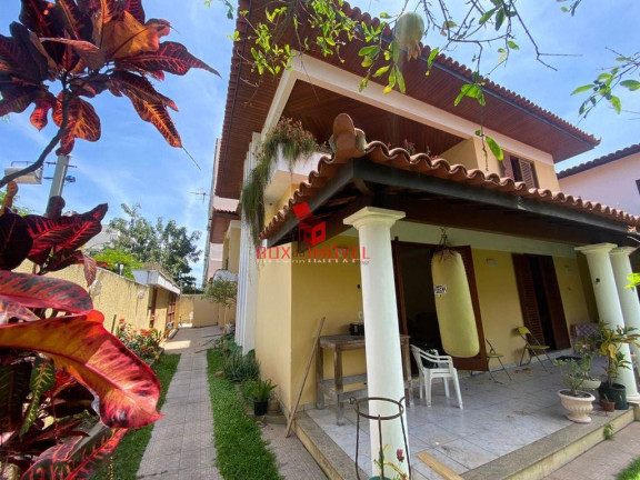 Imagem Casa com 5 Quartos à Venda, 450 m² em São Francisco - Niterói Imagem Casa com 5 Quartos à Venda, 450 m² em São Francisco - Niterói