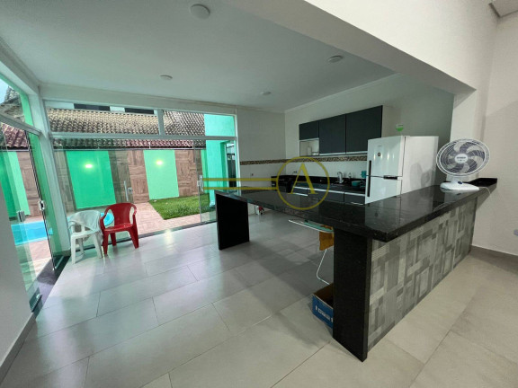 Imagem Casa com 3 Quartos à Venda, 200 m² em Balneário Stella Maris - Peruíbe Imagem Casa com 3 Quartos à Venda, 200 m² em Balneário Stella Maris - Peruíbe