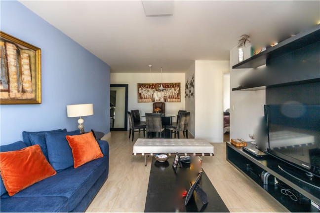 Imagem Imóvel com 2 Quartos à Venda, em Alto De Pinheiros - São Paulo Imagem Imóvel com 2 Quartos à Venda, em Alto De Pinheiros - São Paulo