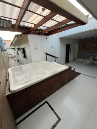 Imagem Casa com 3 Quartos à Venda, 124 m² em Lírio Do Vale - Manaus