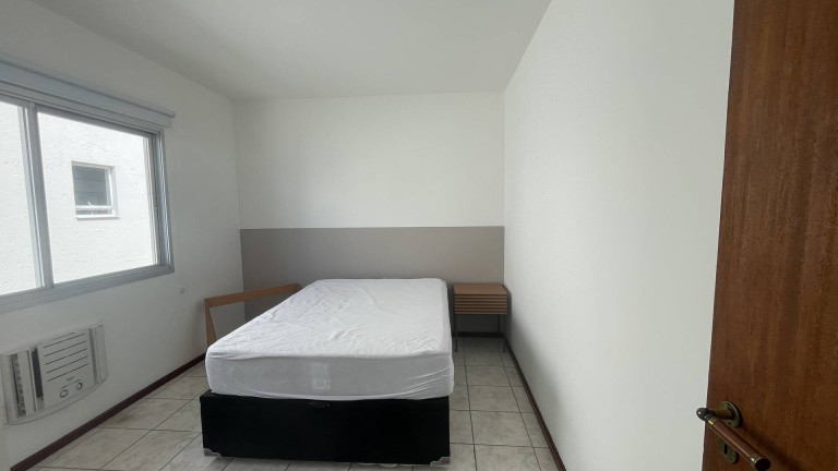 Imagem Apartamento com 1 Quarto à Venda, 28 m² em Jurerê - Florianópolis