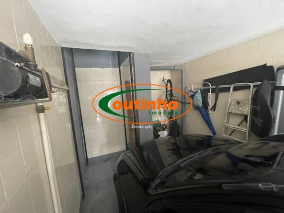 Imagem Casa com 5 Quartos à Venda, 175 m² em Grajaú - Rio De Janeiro Imagem Casa com 5 Quartos à Venda, 175 m² em Grajaú - Rio De Janeiro
