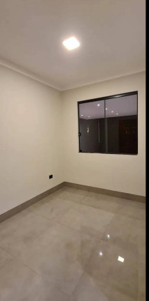 Imagem Casa com 3 Quartos à Venda, 200 m² em Jardim Oriental - Maringá