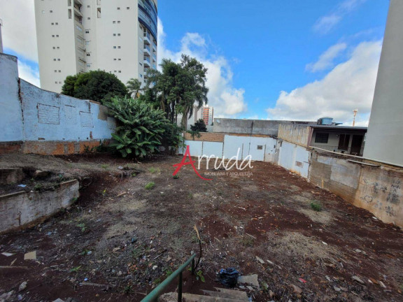 Imagem Terreno à Venda, 500 m² em Centro - Cascavel Imagem Terreno à Venda, 500 m² em Centro - Cascavel