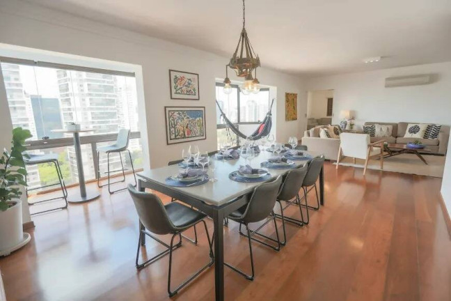 Apartamento com 3 Quartos à Venda, 172 m² em Cidade Monções - São Paulo