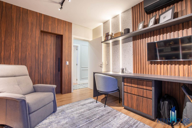 Imagem Apartamento com 4 Quartos à Venda, 138 m² em Centro - Balneário Camboriú Imagem Apartamento com 4 Quartos à Venda, 138 m² em Centro - Balneário Camboriú