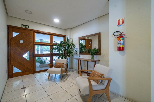 Imagem Cobertura com 2 Quartos à Venda, 161 m² em Petrópolis - Porto Alegre Imagem Cobertura com 2 Quartos à Venda, 161 m² em Petrópolis - Porto Alegre