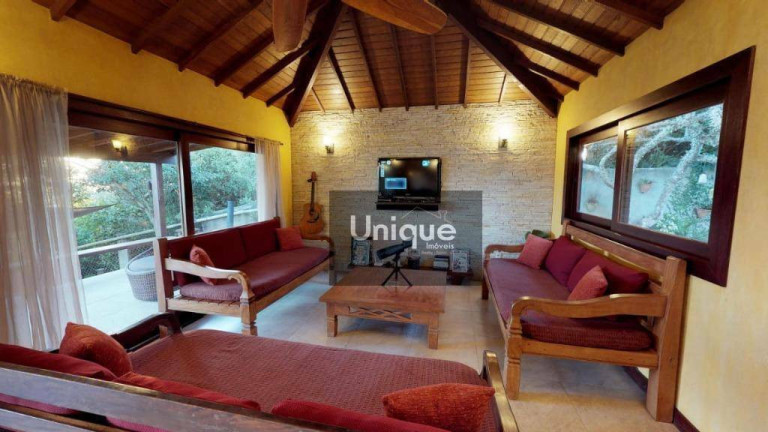 Imagem Casa com 4 Quartos à Venda, 250 m² em Ferradurinha - Armação Dos Búzios