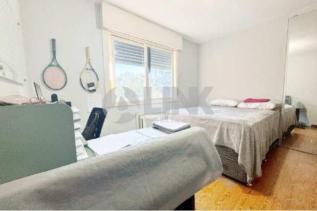 Imagem Apartamento com 2 Quartos à Venda, 74 m² em Jardim Botânico - Porto Alegre