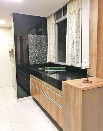 Imagem Apartamento com 3 Quartos à Venda, 90 m² em Centro - Curitiba Imagem Apartamento com 3 Quartos à Venda, 90 m² em Centro - Curitiba