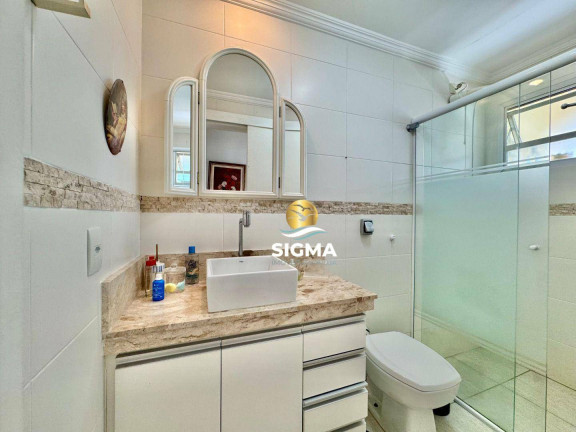 Imagem Apartamento com 3 Quartos à Venda, 140 m² em Pitangueiras - Guarujá Imagem Apartamento com 3 Quartos à Venda, 140 m² em Pitangueiras - Guarujá