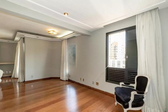 Imagem Apartamento com 3 Quartos para Alugar, 192 m² em Vila Uberabinha - São Paulo