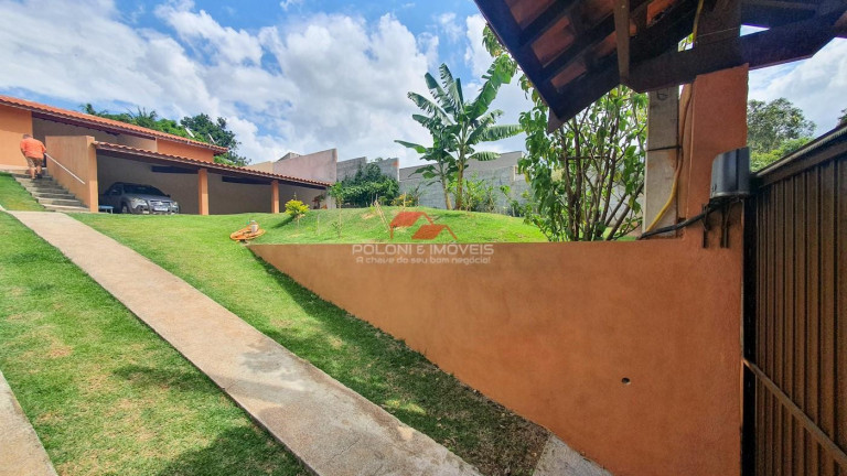 Imagem Chácara com 2 Quartos à Venda, 600 m² em Centro - Piracaia Imagem Chácara com 2 Quartos à Venda, 600 m² em Centro - Piracaia