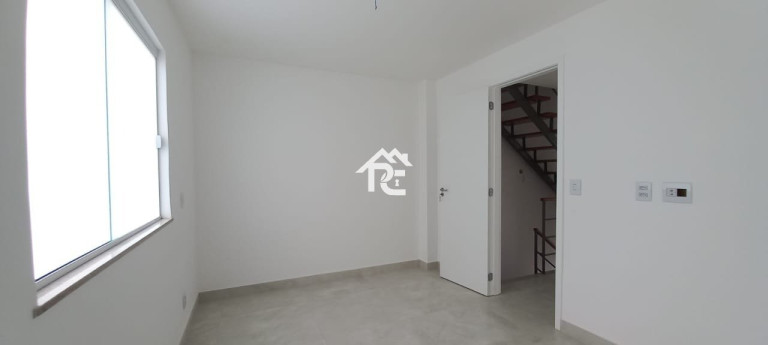 Imagem Casa com 3 Quartos à Venda, 120 m² em Piratininga - Niterói