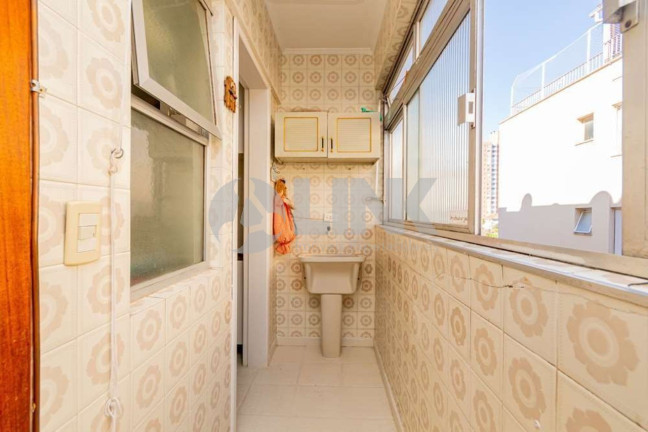 Imagem Apartamento com 3 Quartos à Venda, 96 m² em Menino Deus - Porto Alegre Imagem Apartamento com 3 Quartos à Venda, 96 m² em Menino Deus - Porto Alegre