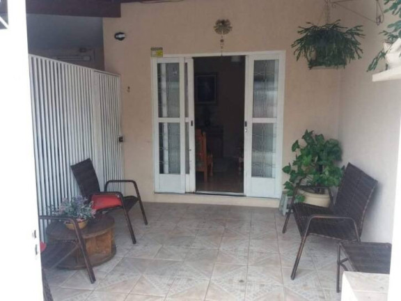 Casa com 2 Quartos à Venda, 120 m² em Parque Aeroporto - Taubaté