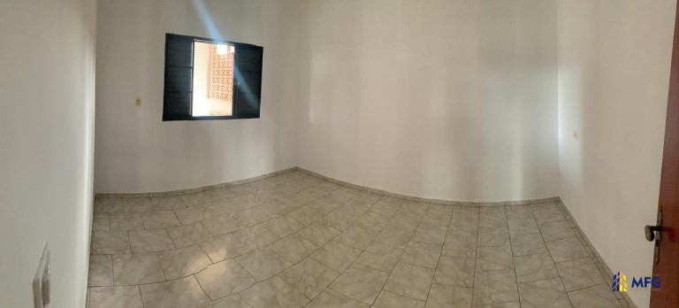 Imagem Sobrado com 3 Quartos à Venda, 180 m² em Wanel Ville - Sorocaba Imagem Sobrado com 3 Quartos à Venda, 180 m² em Wanel Ville - Sorocaba