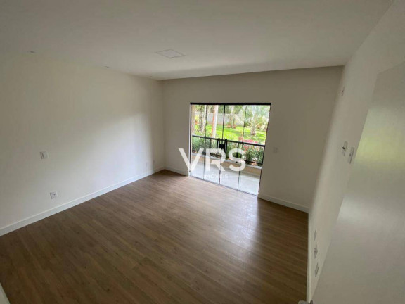 Imagem Casa com 4 Quartos à Venda, 215 m² em Vargem Grande - Teresópolis Imagem Casa com 4 Quartos à Venda, 215 m² em Vargem Grande - Teresópolis