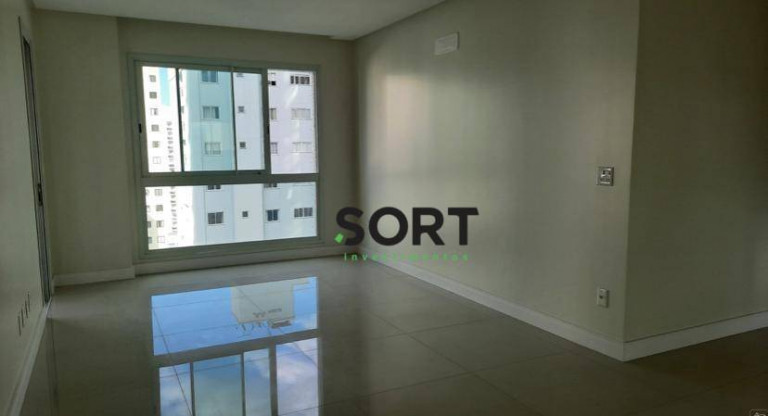 Imagem Apartamento com 3 Quartos à Venda, 128 m² em Centro - Balneário Camboriú