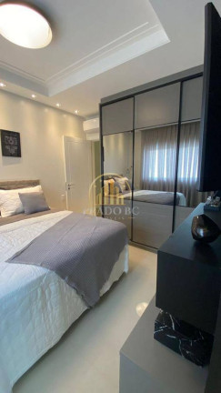 Imagem Apartamento com 3 Quartos à Venda, 160 m² em Centro - Balneário Camboriú Imagem Apartamento com 3 Quartos à Venda, 160 m² em Centro - Balneário Camboriú