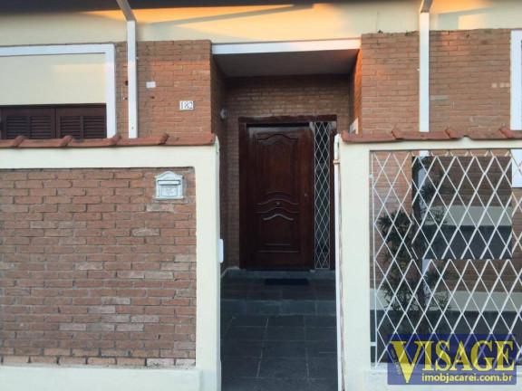 Imagem Casa com 3 Quartos à Venda, em Pq. Brasil - Jacareí Imagem Casa com 3 Quartos à Venda, em Pq. Brasil - Jacareí