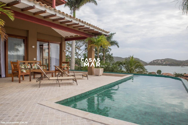 Casa com 5 Quartos à Venda, 1.500 m² em Ferradura - Armação Dos Búzios