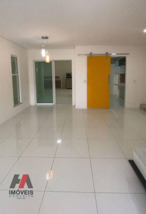 Imagem Casa com 4 Quartos à Venda, 182 m² em Eusébio - Eusébio