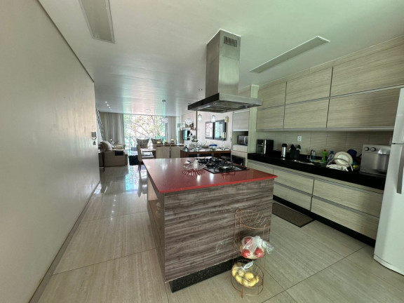 Imagem Casa com 3 Quartos à Venda, 290 m² em Cabral - Contagem Imagem Casa com 3 Quartos à Venda, 290 m² em Cabral - Contagem