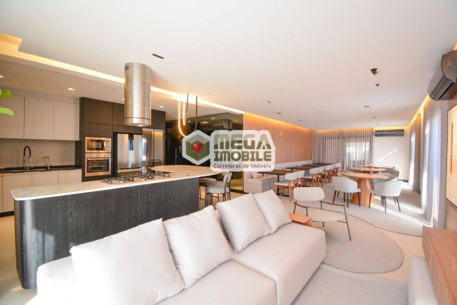 Imagem Apartamento com 2 Quartos à Venda, 75 m² em Centro - Florianópolis Imagem Apartamento com 2 Quartos à Venda, 75 m² em Centro - Florianópolis