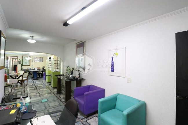 Casa com 8 Quartos à Venda, 500 m² em Vila Ipojuca - São Paulo