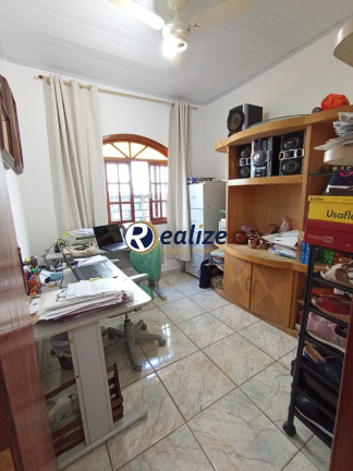 Imagem Casa com 5 Quartos à Venda, 200 m² em Perocao - Guarapari