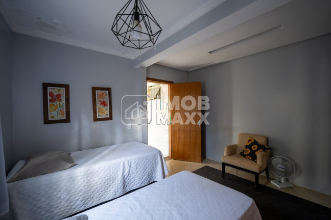 Imagem Casa com 3 Quartos à Venda, 210 m² em Setor Habitacional Arniqueira (águas Claras) - Brasília