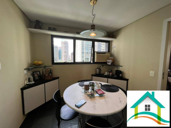 Imagem Apartamento com 4 Quartos à Venda, 220 m² em Itaim Bibi - São Paulo