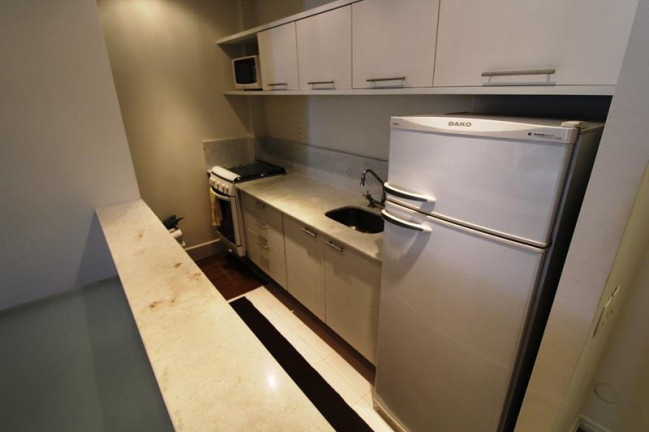 Imagem Apartamento com 1 Quarto para Temporada, 37 m² em Copacabana - Rio De Janeiro Imagem Apartamento com 1 Quarto para Temporada, 37 m² em Copacabana - Rio De Janeiro