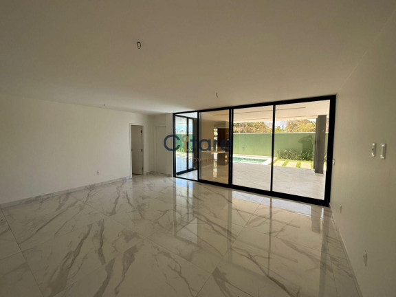 Imagem Casa com 5 Quartos à Venda, 460 m² em Cidade Alpha - Eusébio