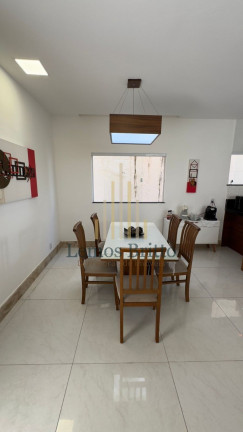 Imagem Casa com 3 Quartos à Venda, 336 m² em Vilas Do Atlântico - Lauro De Freitas Imagem Casa com 3 Quartos à Venda, 336 m² em Vilas Do Atlântico - Lauro De Freitas