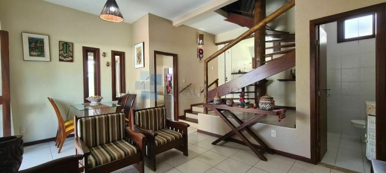 Imagem Casa com 4 Quartos à Venda, 285 m² em Guarajuba - Camaçari Imagem Casa com 4 Quartos à Venda, 285 m² em Guarajuba - Camaçari