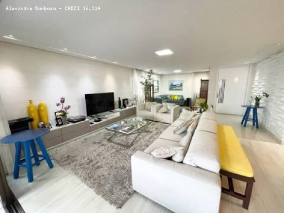 Imagem Apartamento com 4 Quartos à Venda, 228 m² em Graças - Recife