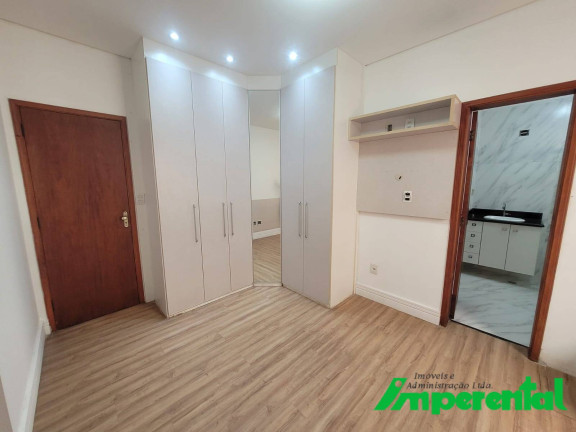 Imagem Casa com 3 Quartos à Venda, 160 m² em Estuário - Santos
