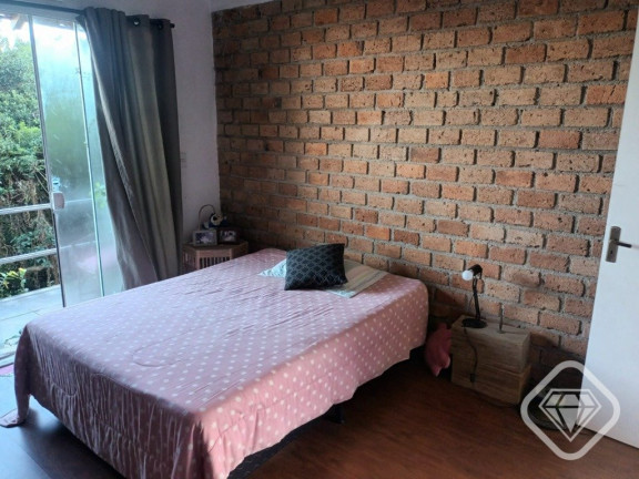 Imagem Casa com 3 Quartos à Venda,  em Ipanema - Porto Alegre